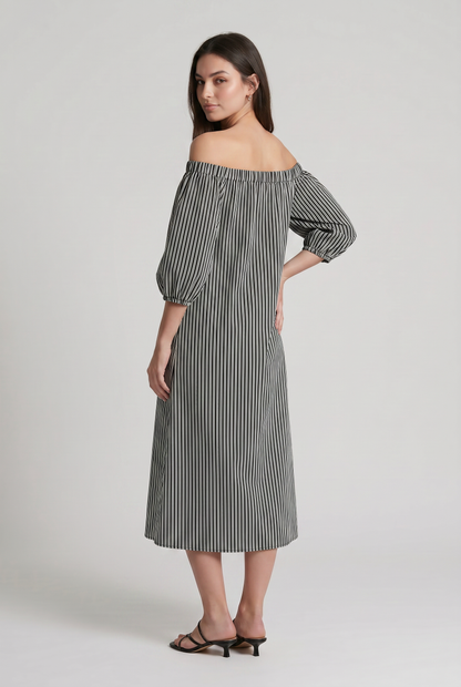 Abito Maxi a Righe Spalle Scoperte