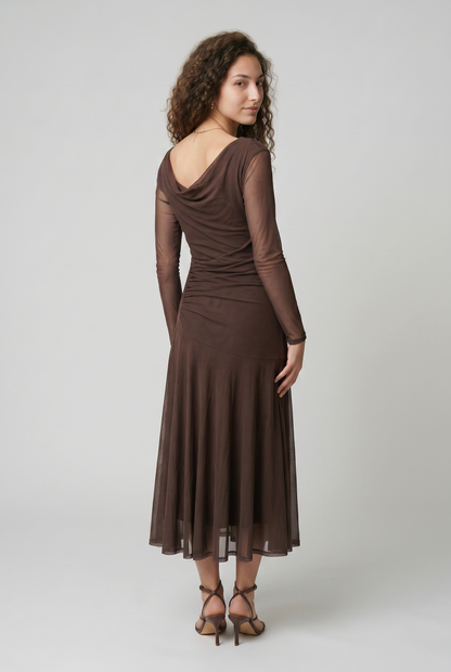 Abito Lungo in Tulle con Drappeggi